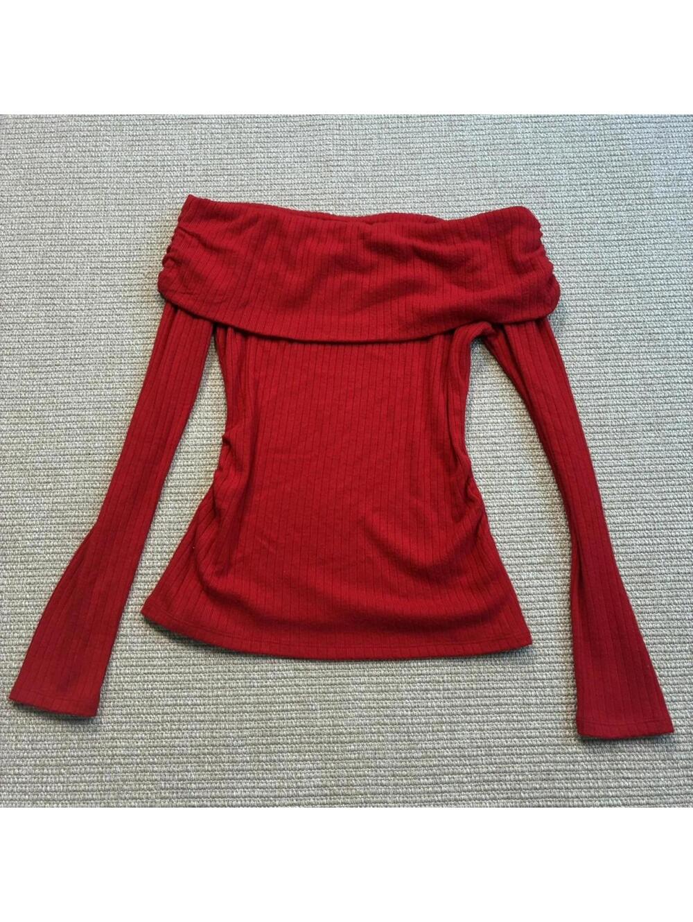 off the shoulder red sweater size medium new with tags NWT sooo cute